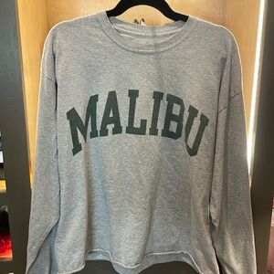 Brandy Melville- Longsleeve shirt